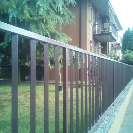 Bed & Breakfast Il Mondo Di Ross 2*